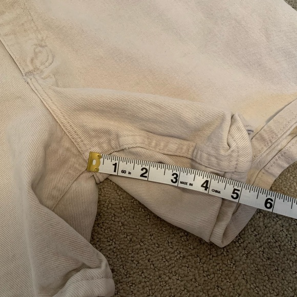 Vintage Beige Wrangler Shorts - Picture 10 of 12